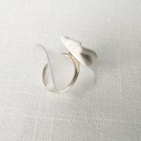 DRAPED heart ring, adjustable, porcelain silver