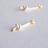 Love KNOT earrings, tying the knot earrings, porcelain knot earrings, white porcelain earrings, gold heart earrings, gold lus