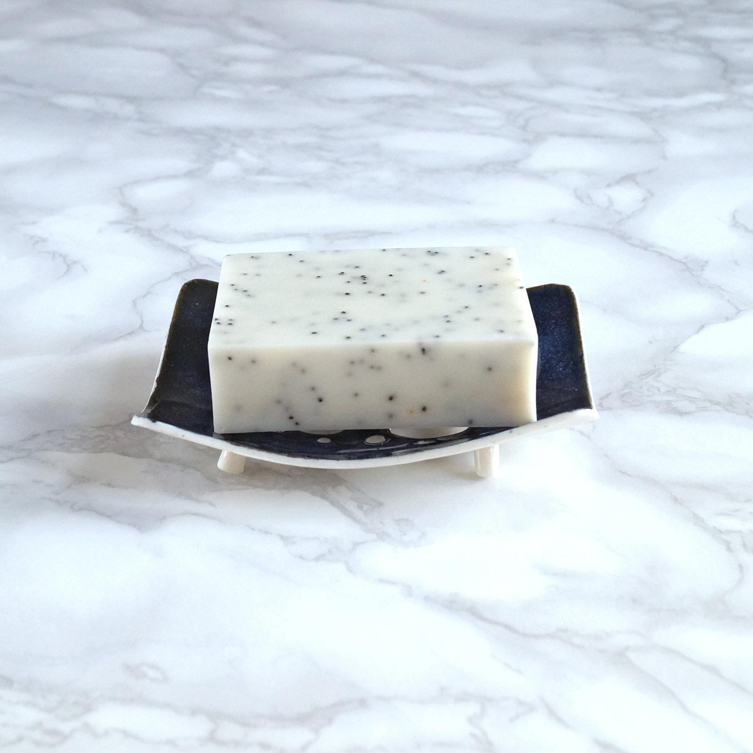 BUBBLE soap dish, white porcelain, midnight blue, ceramic soap dish, draining soap dish, Vanillakiln, bubble design, glaze, U