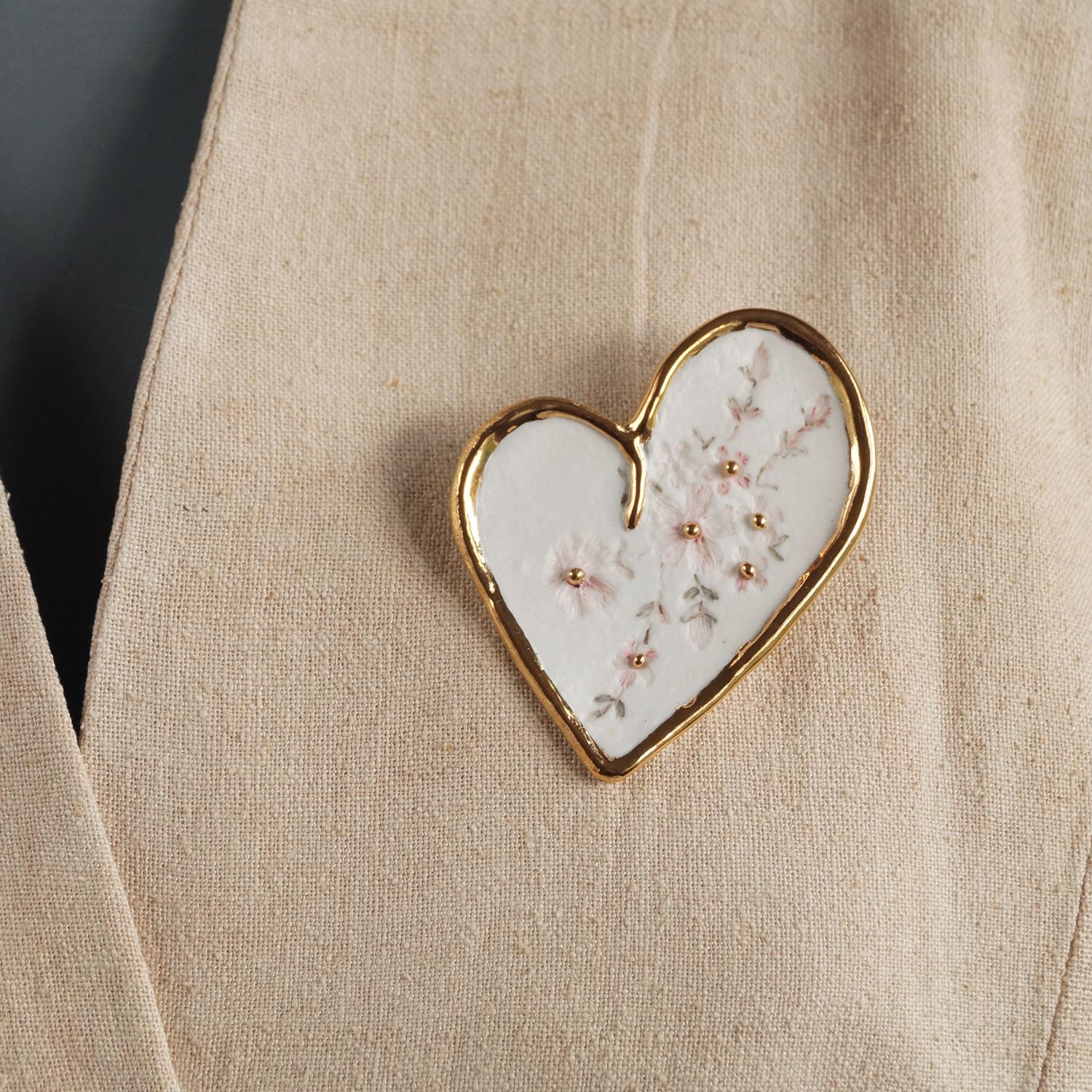 Porcelain embroidery HEART brooch, white pink porcelain, 24 k gold lustre, white porcelain brooch, embroidery impressed porce