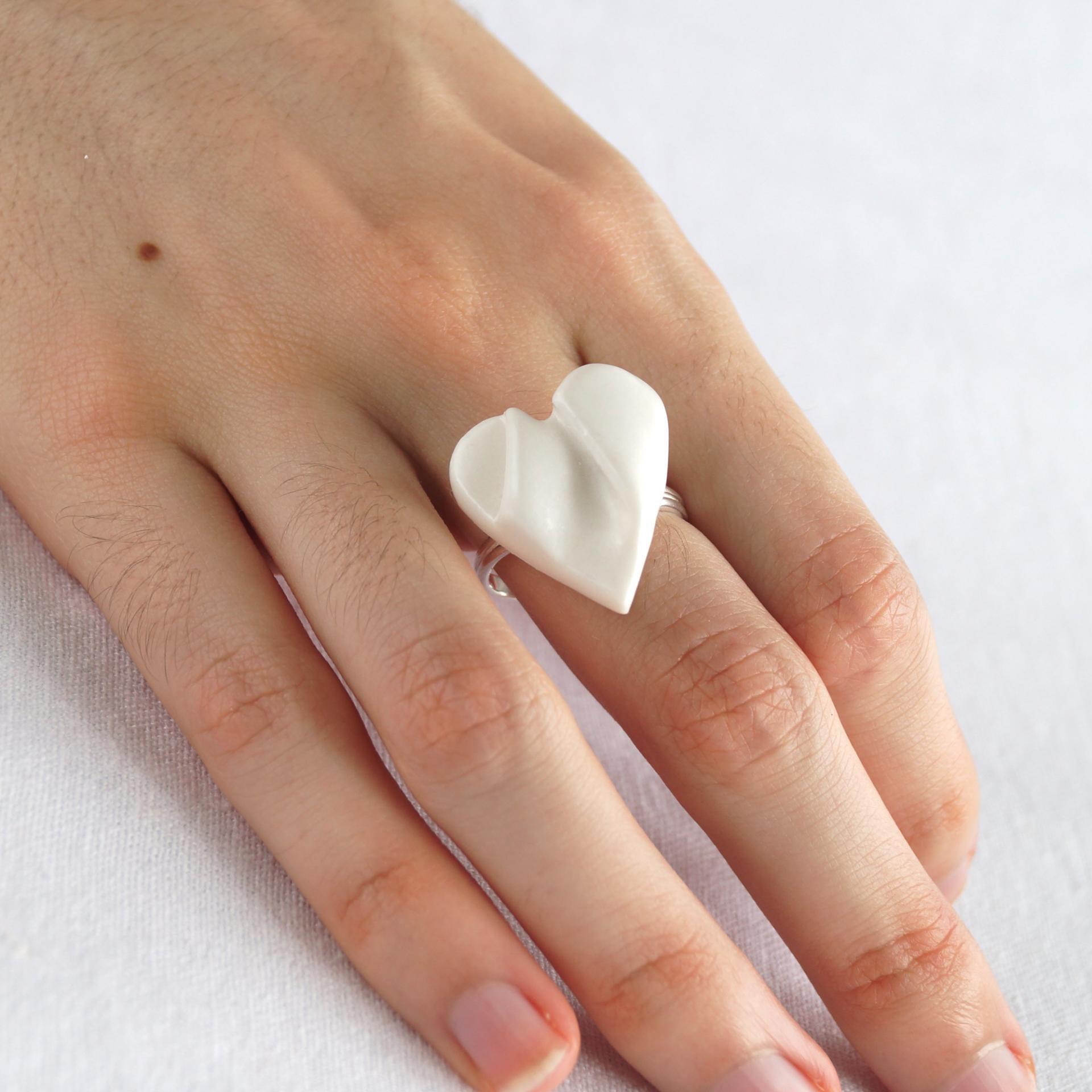 White porcelain heart ring, silver, VanillaKiln, UK, 18th wedding anniversary, porcelain gift, Valentines day gift, porcelain