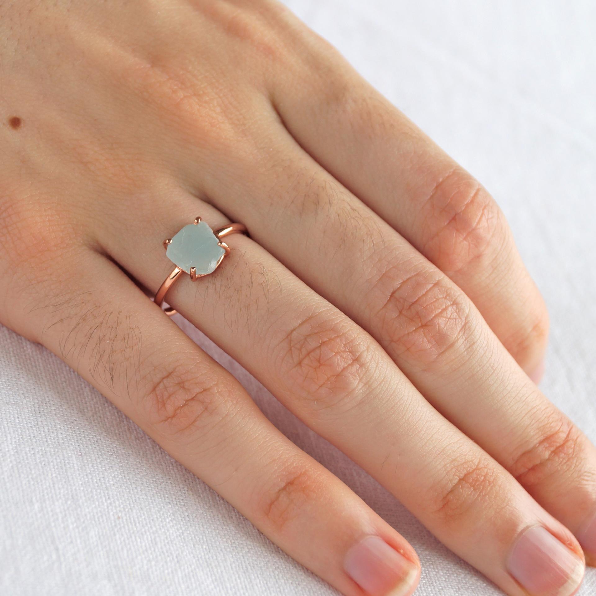 Raw apatite ring, adjustable rose gold ring, Sterling silver, raw gemstone ring, claw setting ring, size L, size P, Vanillaki