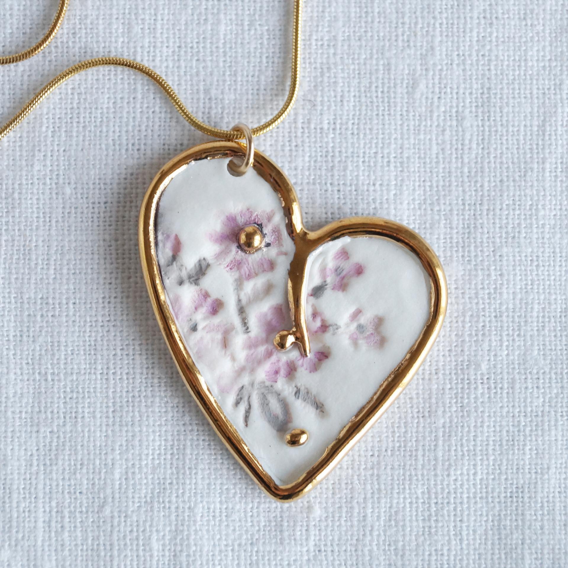 Nostalgic heart, white porcelain necklace, embroidery impressed heart, heart necklace, gold filled, gold lustre, snake chain,