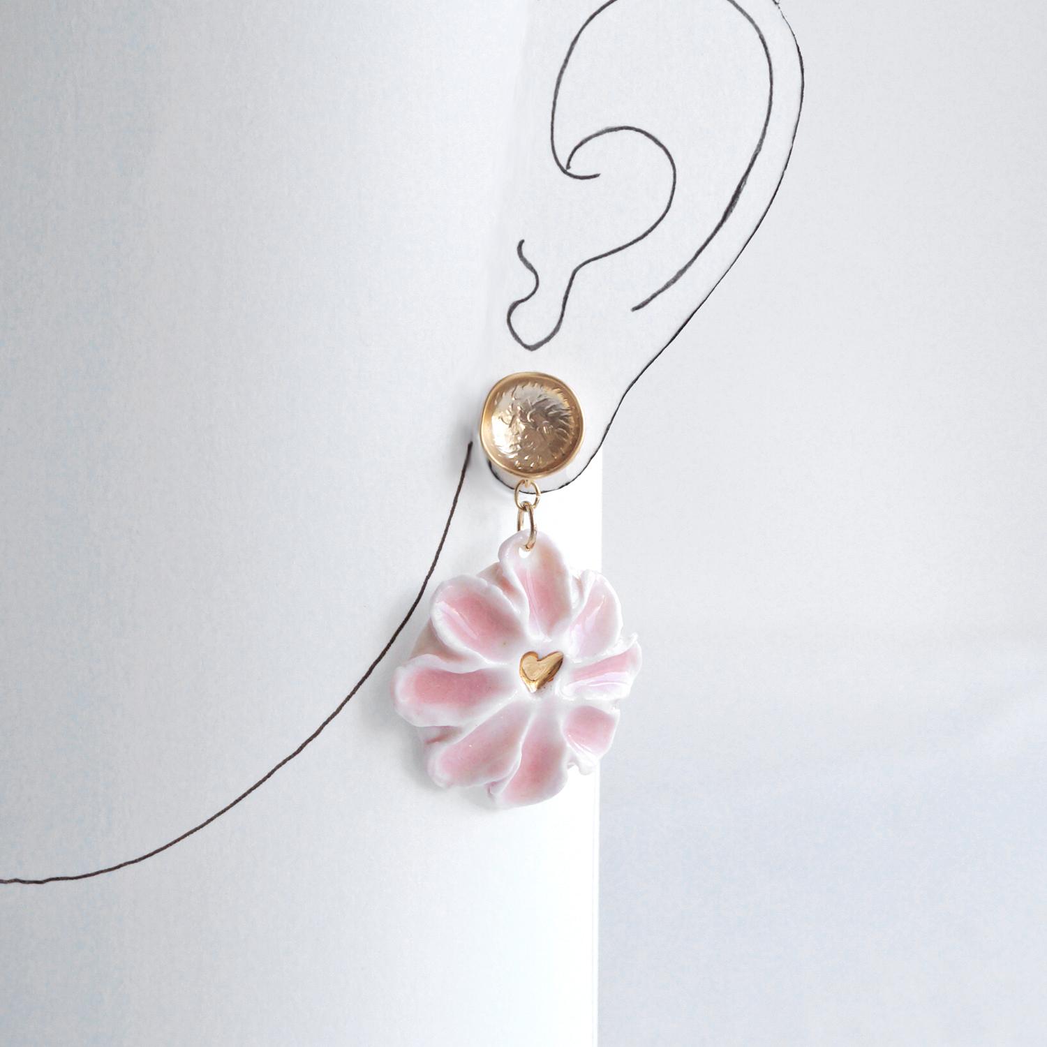 Heart BURST earrings, pink porcelain, gold